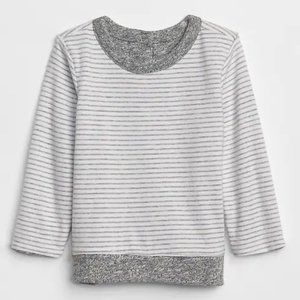 NWOT BABY GAP Unisex Grey Reversible Baby Top 3-6m